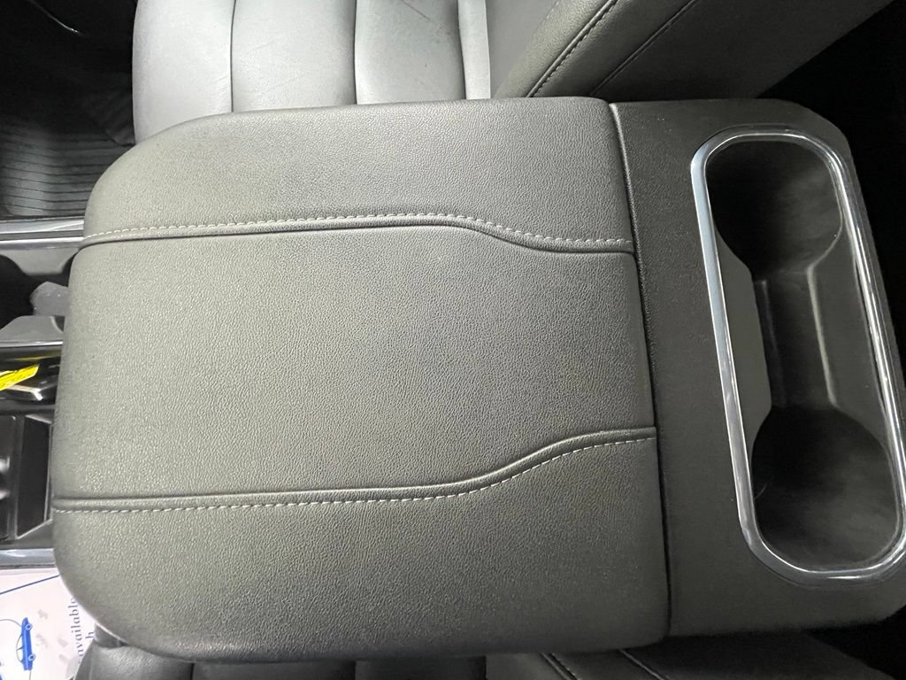 Used 2024 Chevrolet Silverado 1500 LT Trail Boss w/ Convenience Package II AWD/4WD image 23