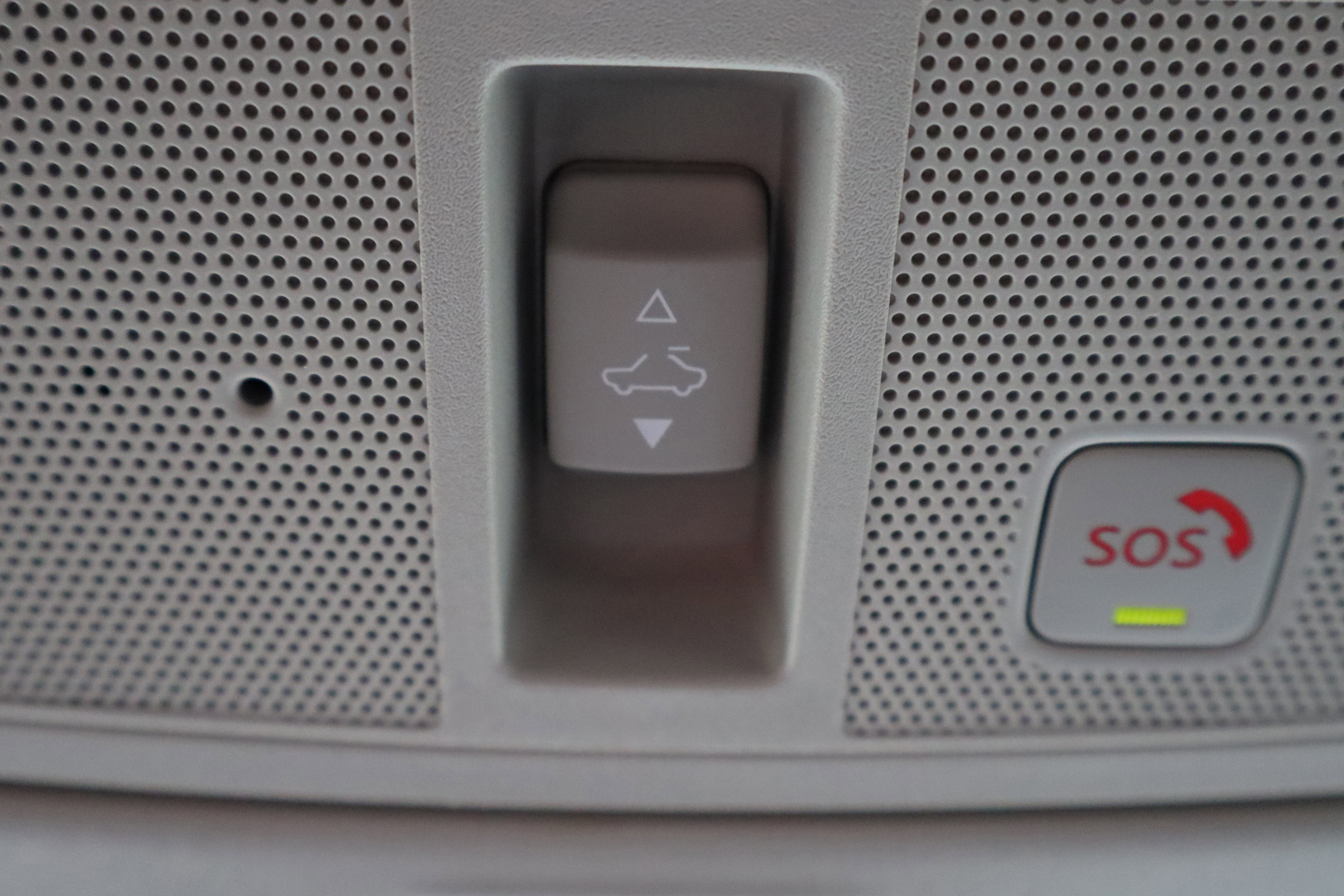 Used 2024 Nissan Armada Platinum w/ Captain's Chairs Package image 30