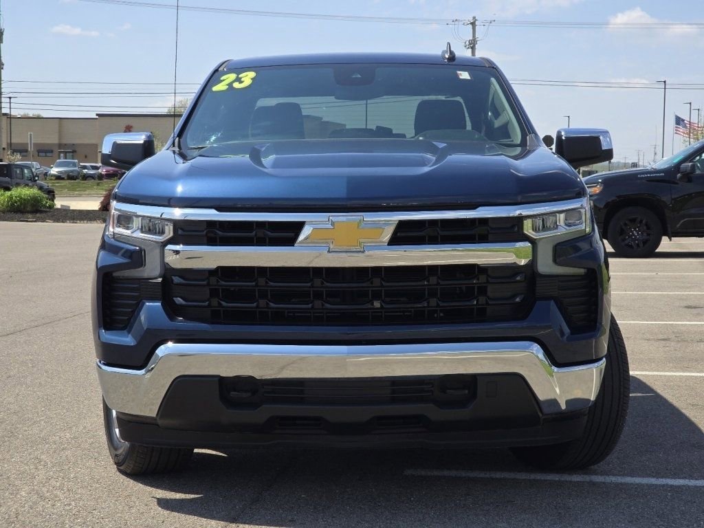 Used 2023 Chevrolet Silverado 1500 LT AWD/4WD image 11
