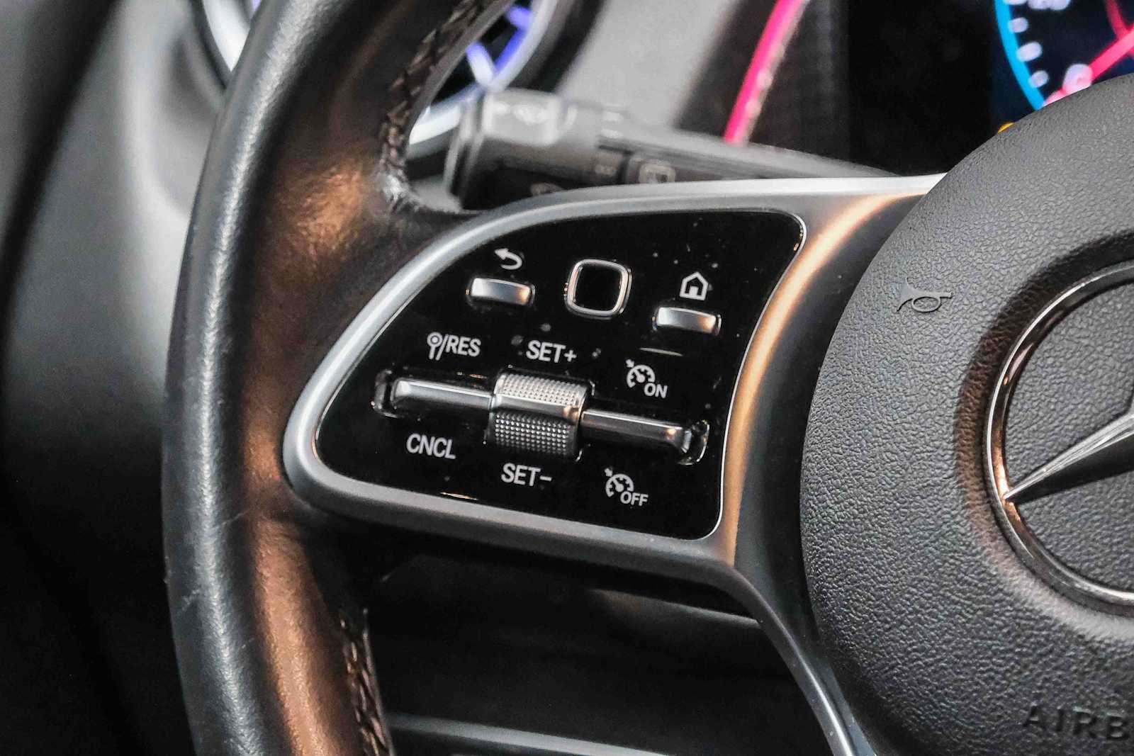 Certified 2022 Mercedes-Benz GLB 250 image 21