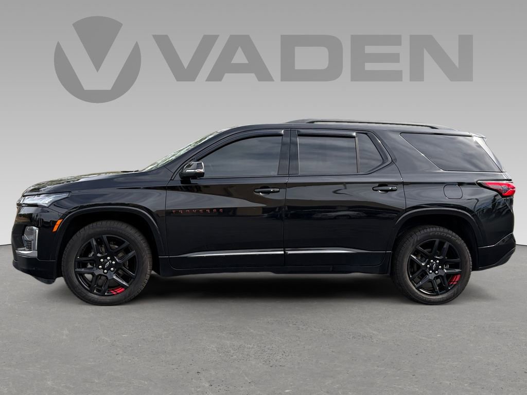 Used 2023 Chevrolet Traverse Premier w/ Redline Edition image 9