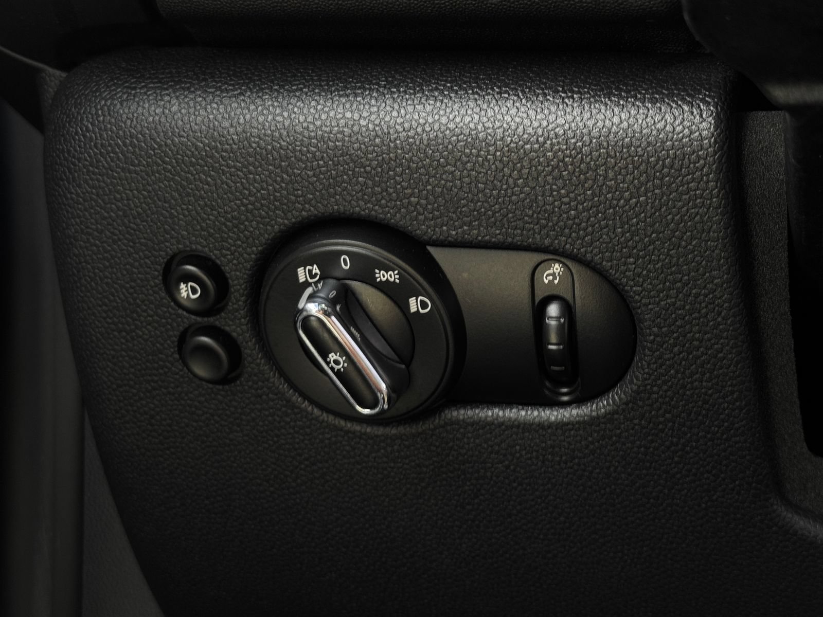 Used 2019 MINI Cooper S FWD image 27