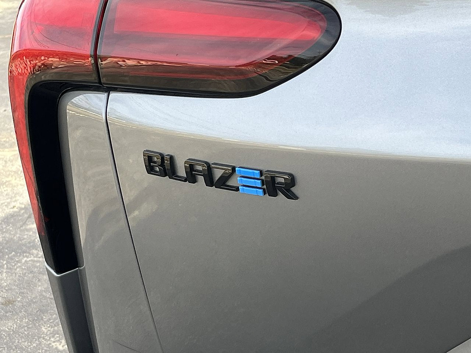 New 2025 Chevrolet Blazer EV RS image 18