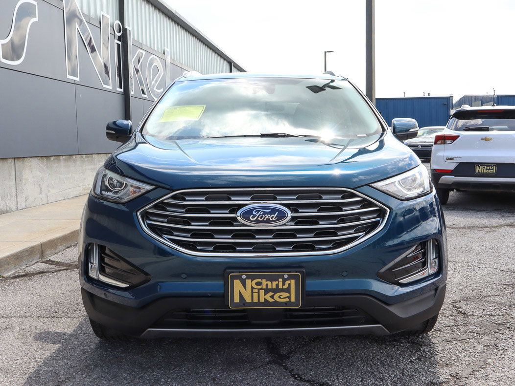 Used 2020 Ford Edge Titanium AWD/4WD image 2