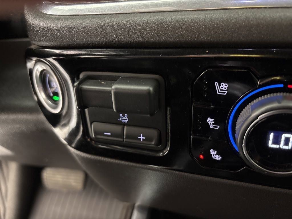 Used 2022 Chevrolet Silverado 1500 LTZ image 50