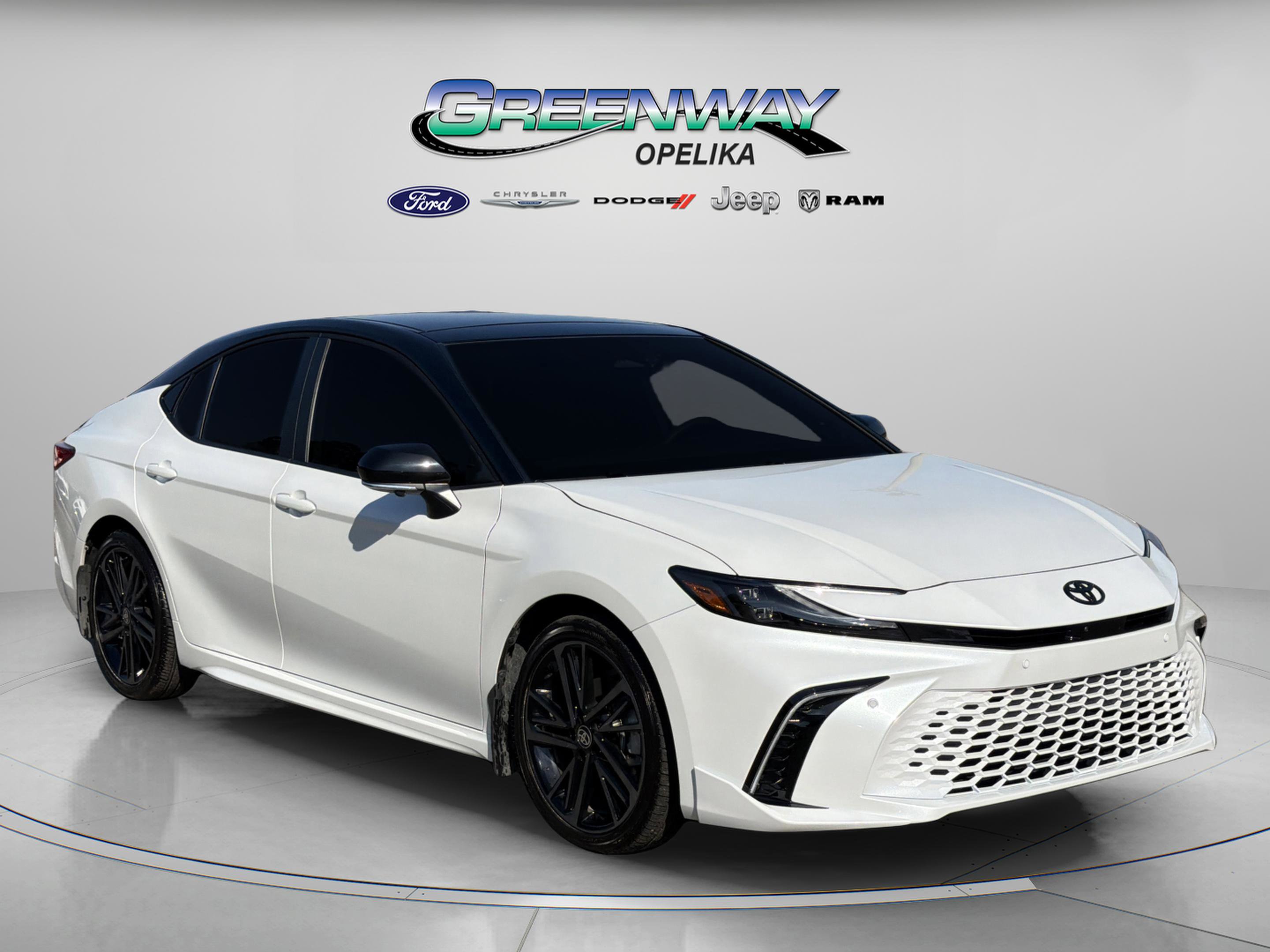 Used 2026 Toyota Camry XSE w/ Premium Plus Package image 1