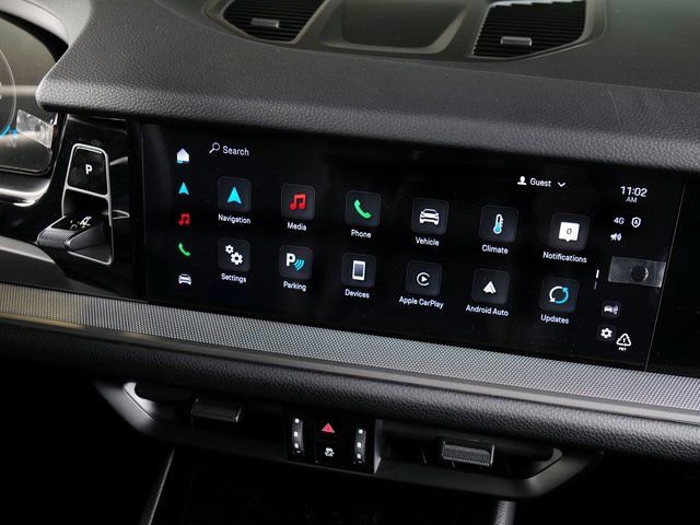 Certified 2025 Porsche Cayenne image 18