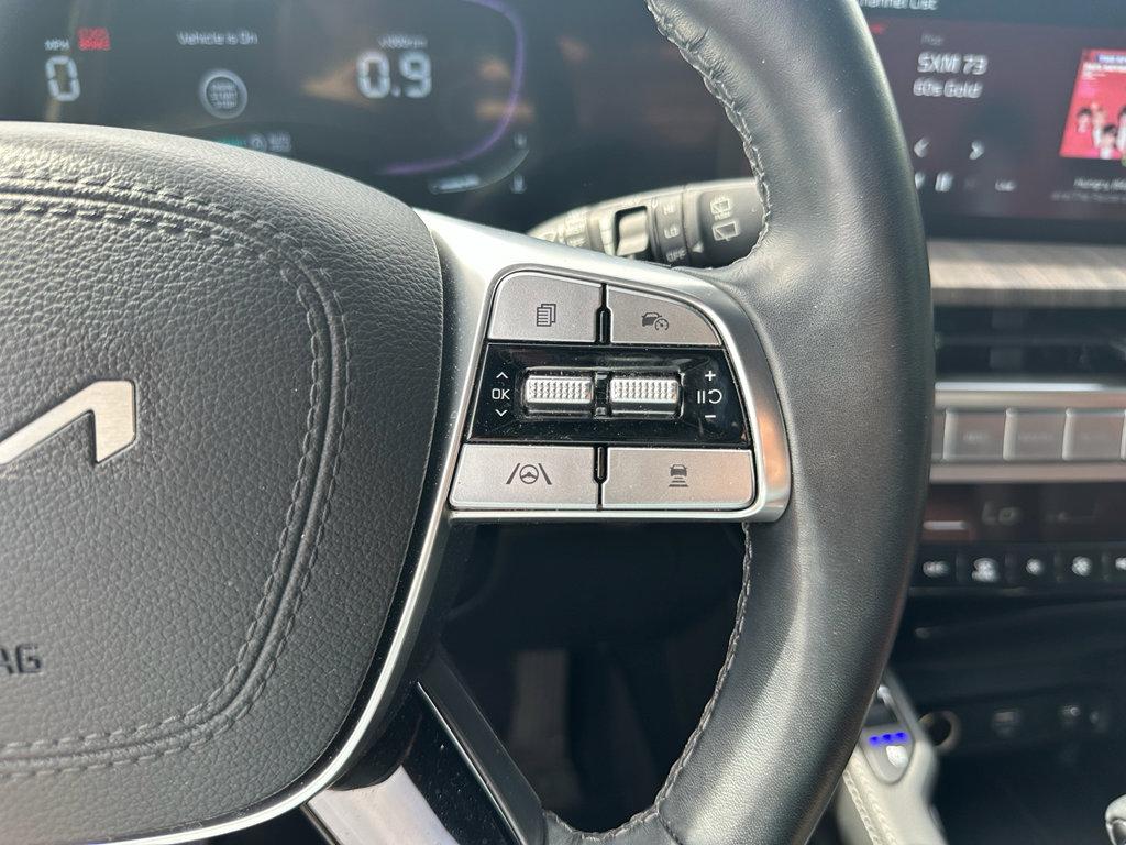 Used 2024 Kia Telluride EX w/ EX Captain's Chair Package image 22