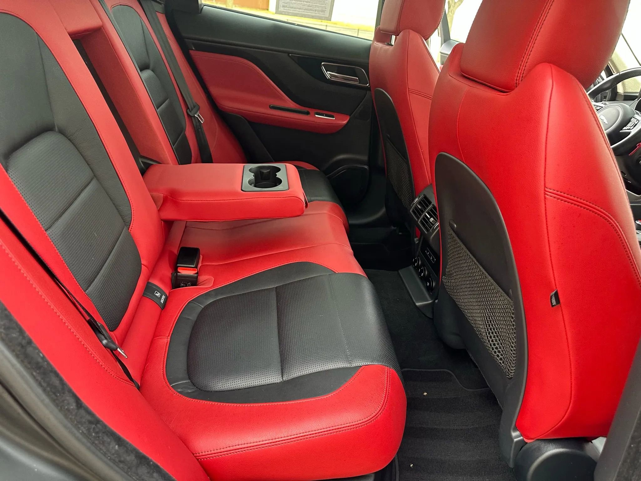 Used 2020 Jaguar F-PACE S AWD/4WD image 22