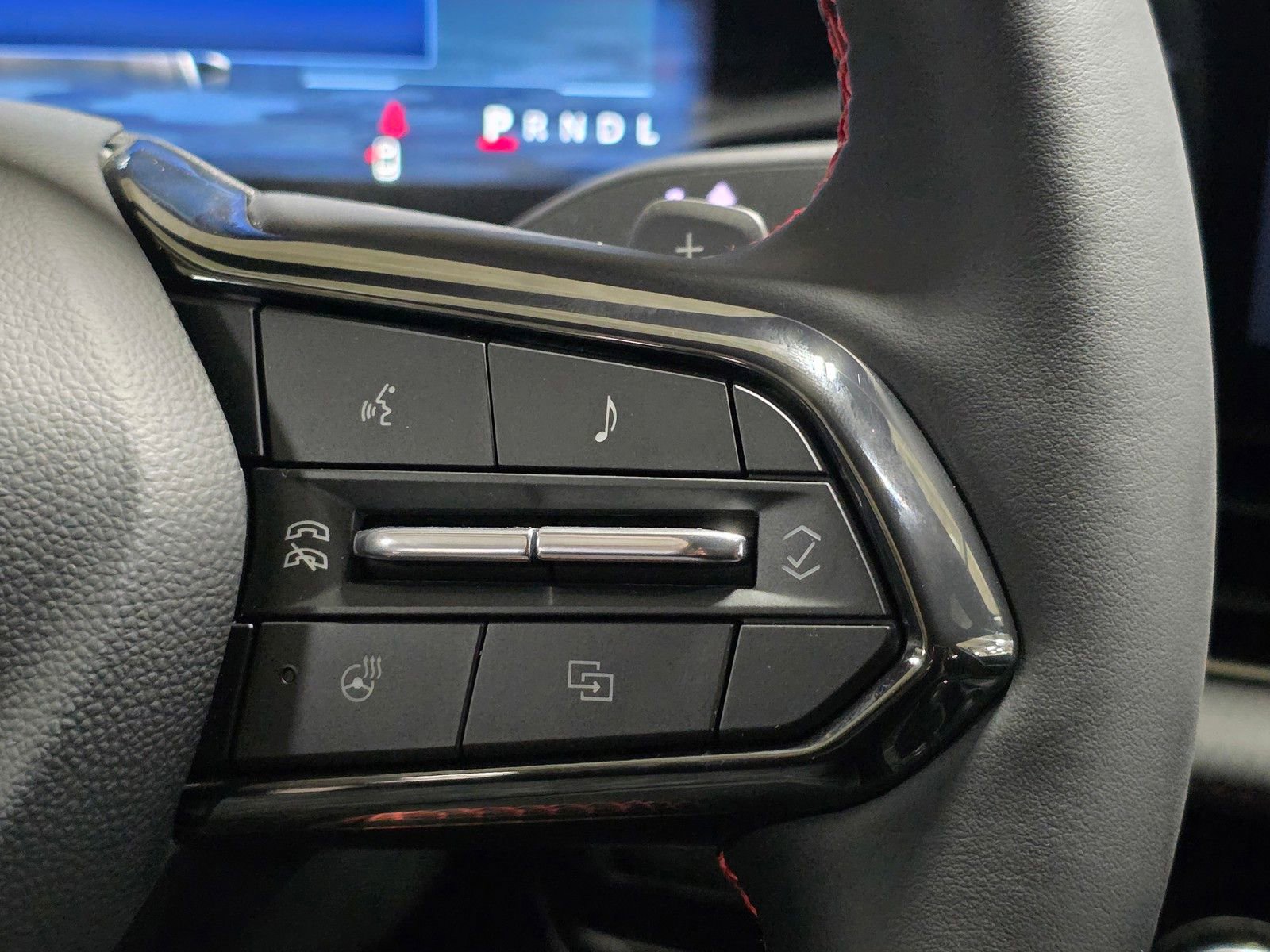 New 2026 Chevrolet Equinox RS image 31