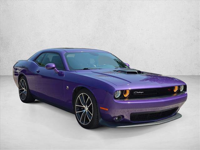 Used 2016 Dodge Challenger R/T Scat Pack RWD image 3