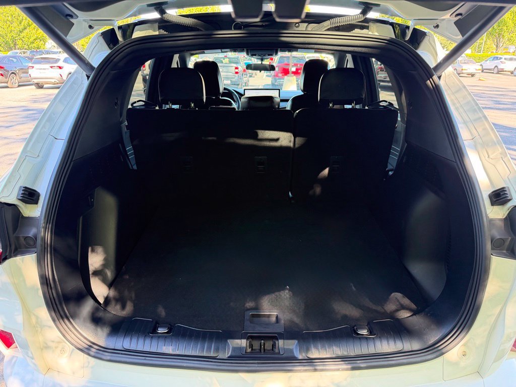 Certified 2023 Ford Escape ST-Line w/ Tech Pack #1 AWD/4WD image 21