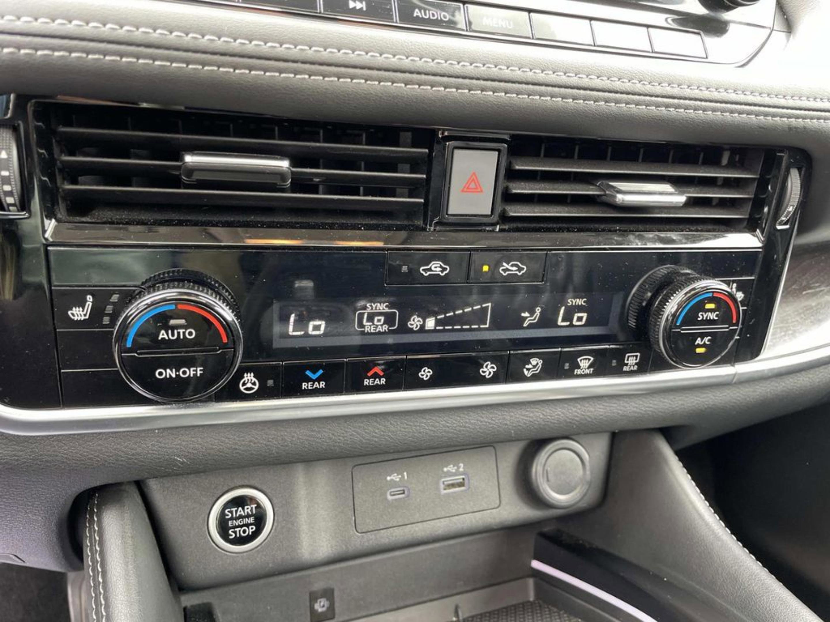 Used 2021 Nissan Rogue Platinum FWD image 27