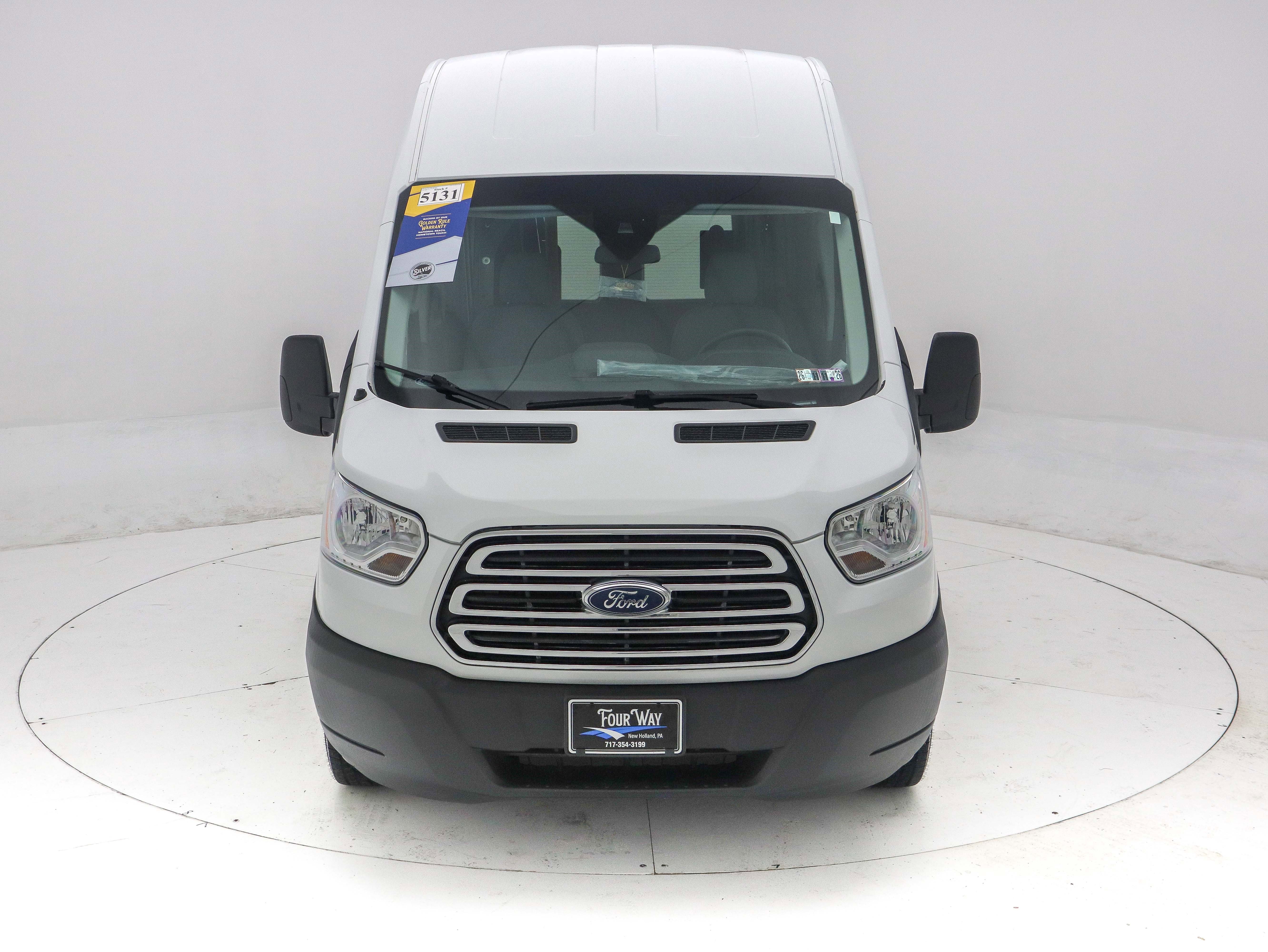 Used 2016 Ford Transit 350 XLT image 10