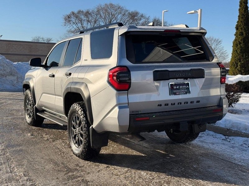 Used 2025 Toyota 4Runner SR5 image 5