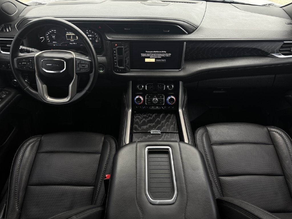 Used 2023 GMC Yukon Denali AWD/4WD image 11