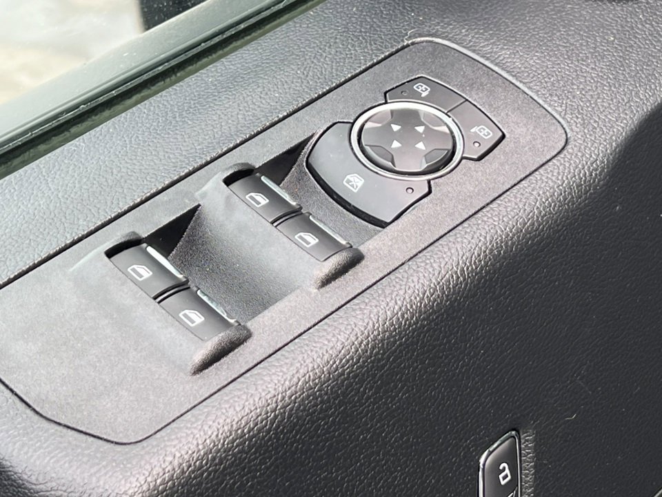 Certified 2019 Ford F150 XLT w/ Equipment Group 302A Luxury image 18