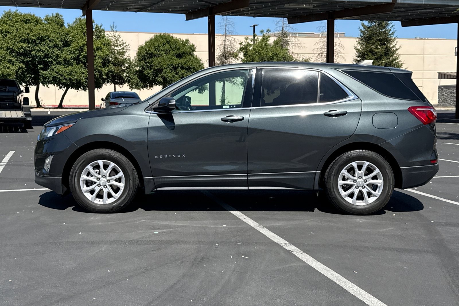 Used 2019 Chevrolet Equinox LT FWD image 14