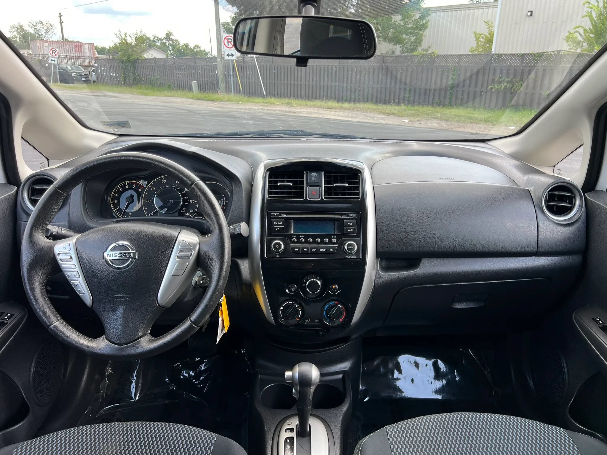 Used 2015 Nissan Versa Note SV w/ SV Appearance Package FWD image 20