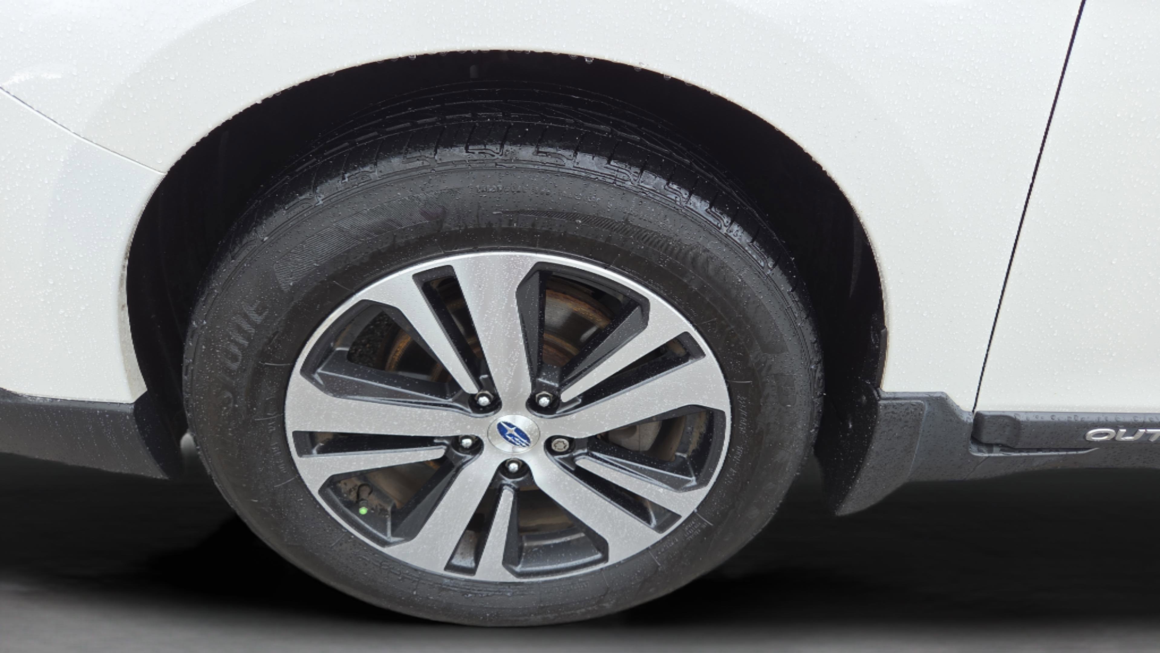 Used 2018 Subaru Outback 2.5i Limited image 42