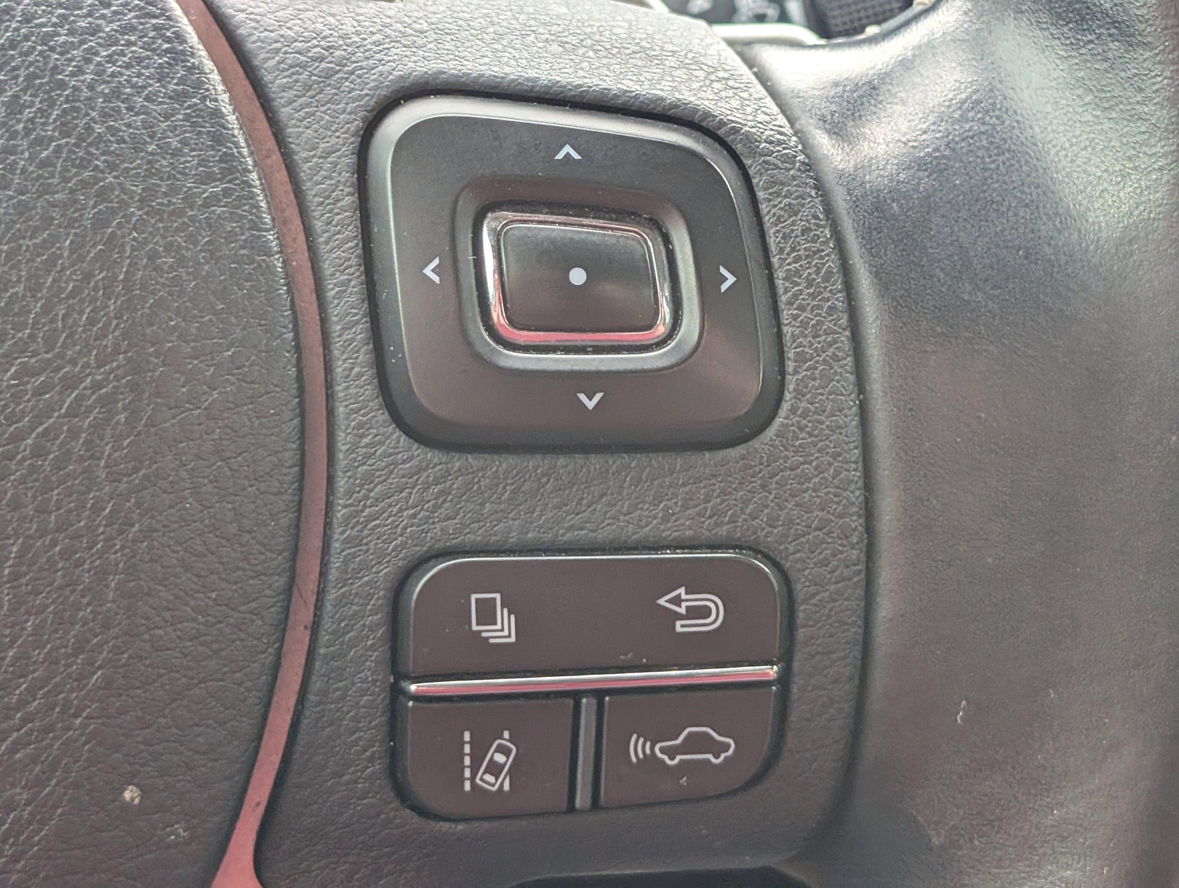 Used 2018 Lexus IS 300 w/ Premium Package image 24