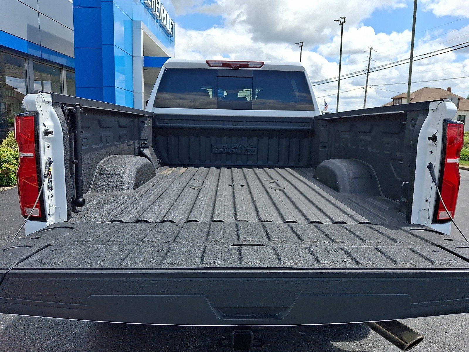 Used 2024 Chevrolet Silverado 3500 High Country w/ High Country Premium Package AWD/4WD image 31