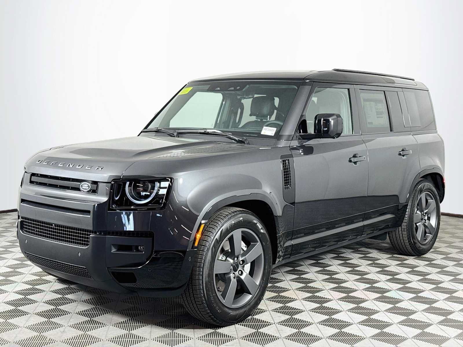 New 2026 Land Rover Defender 110 X-Dynamic SE AWD/4WD image 1