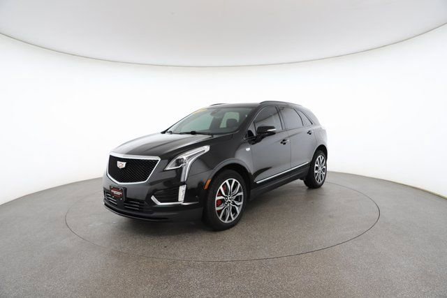 Used 2023 Cadillac XT5 Sportv image 2