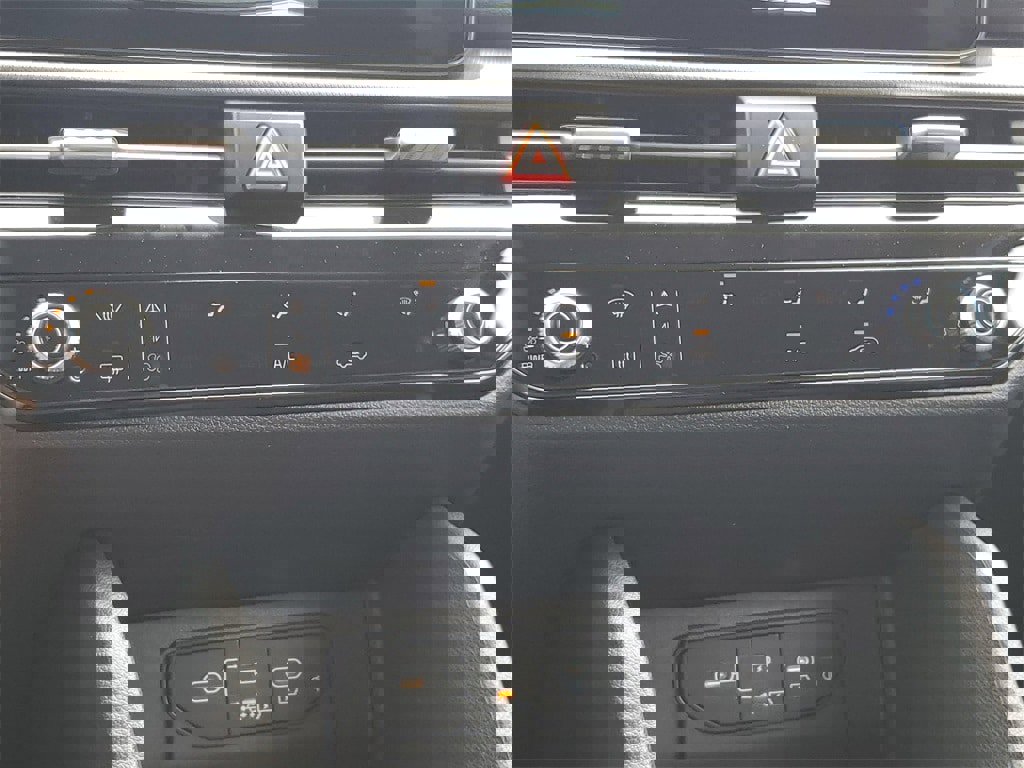 New 2026 Kia Sportage LX image 17