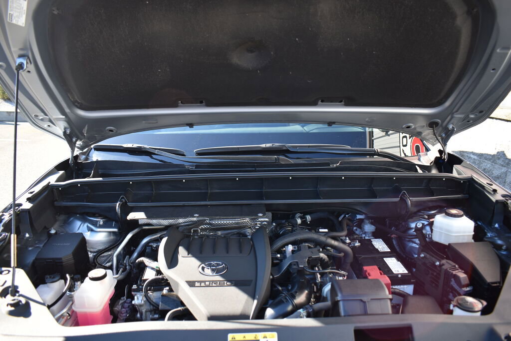 Used 2023 Toyota Highlander Limited image 27