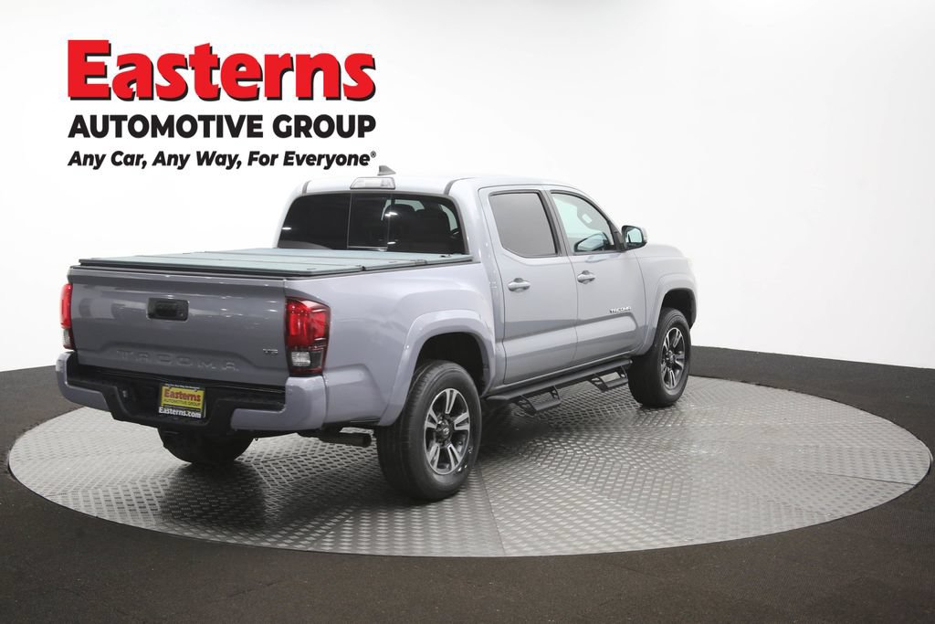 Used 2018 Toyota Tacoma TRD Sport AWD/4WD image 43