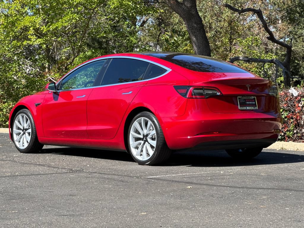 Used 2018 Tesla Model 3 Long Range RWD image 7