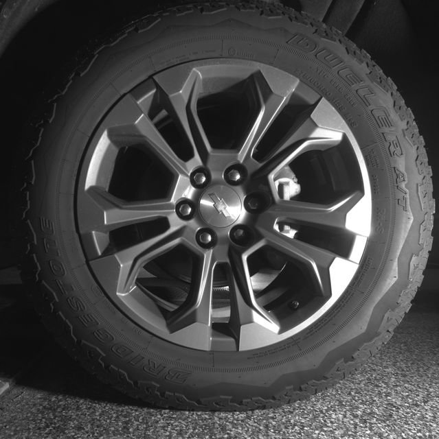 Used 2026 Chevrolet Silverado 1500 High Country w/ Technology Package AWD/4WD image 13