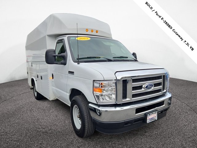 Used 2023 Ford E-350 and Econoline 350 Super Duty w/ Power Windows & Locks Group