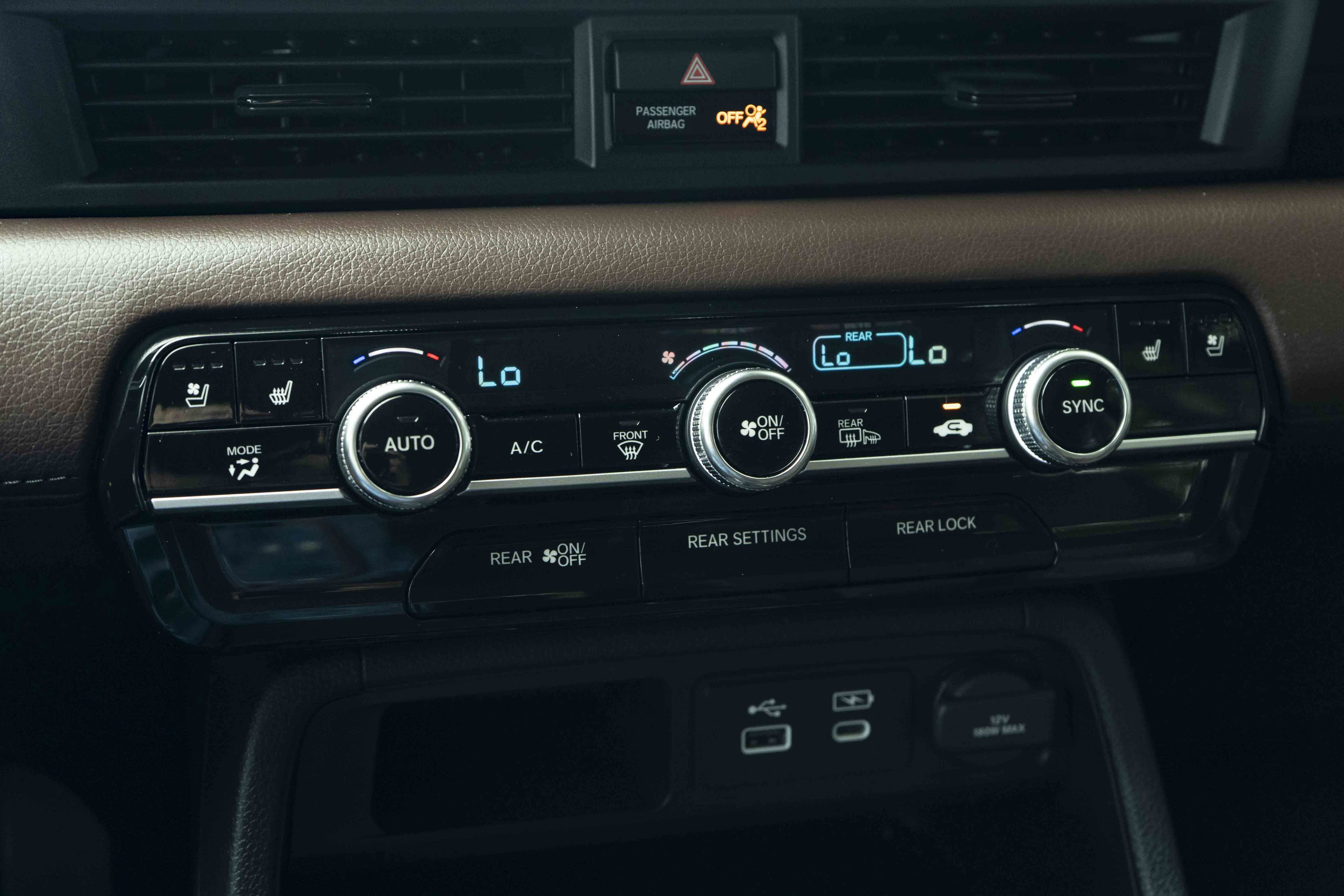 Certified 2025 Honda Pilot Elite image 33