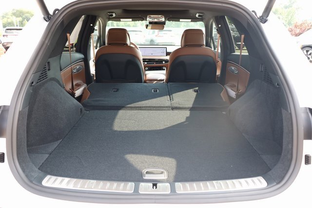 New 2026 Genesis GV70 2.5T Advanced image 32