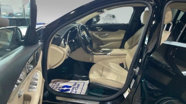 Used 2018 Mercedes-Benz C 300 Sedan image 10