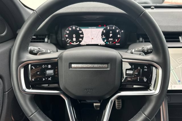 Certified 2025 Land Rover Discovery Sport Dynamic SE AWD/4WD image 23
