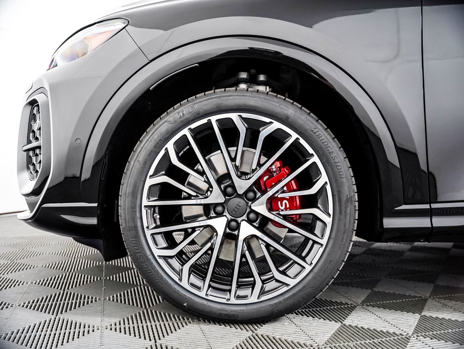 New 2026 Audi SQ5 Premium Plus AWD/4WD image 6