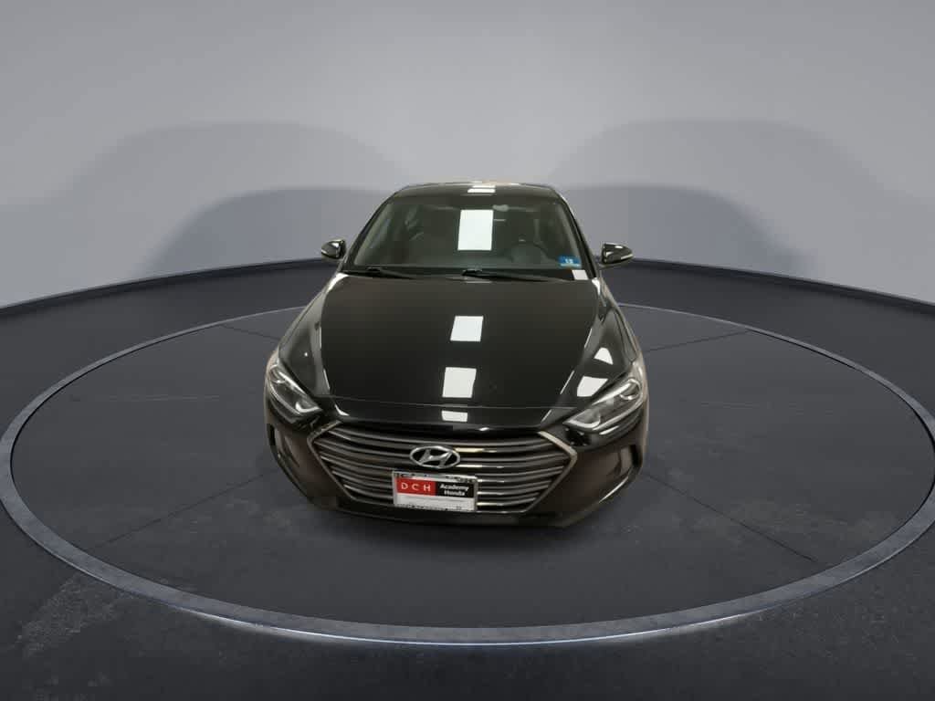 Used 2018 Hyundai Elantra Limited FWD image 3