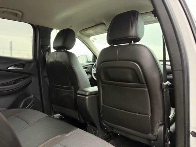 Used 2021 Buick Encore GX Select image 20