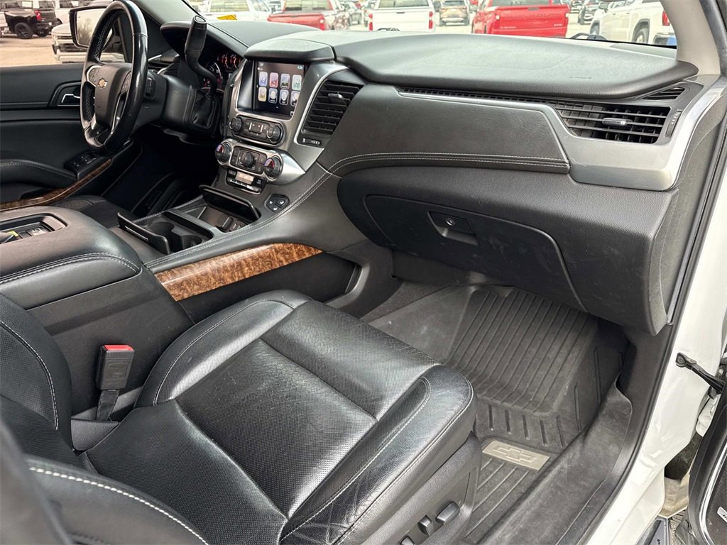 Used 2020 Chevrolet Suburban Premier image 33