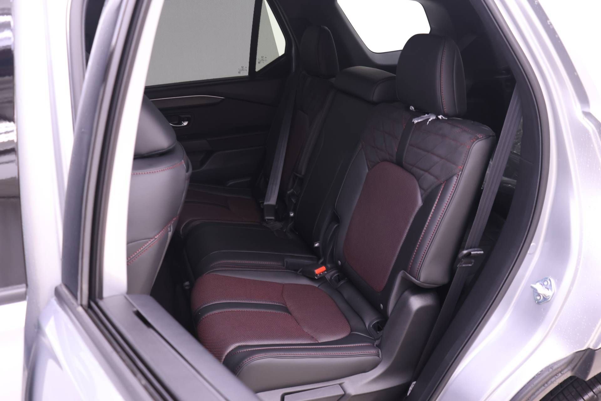 New 2026 Honda Pilot Black Edition image 11