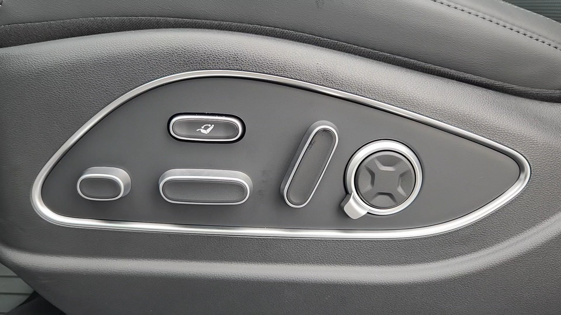 New 2026 Hyundai Palisade Calligraphy image 8