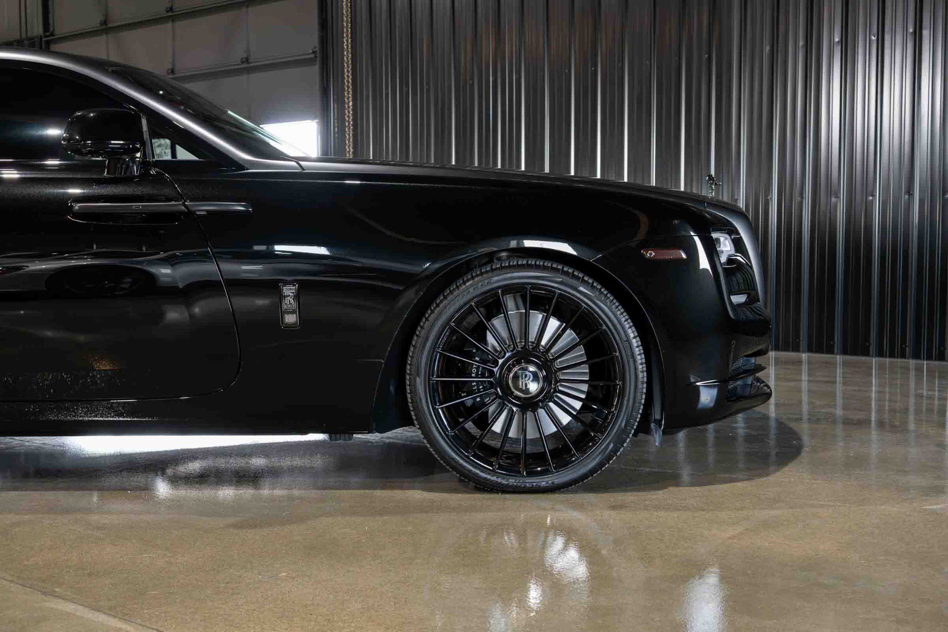 Used 2020 Rolls-Royce Wraith RWD image 18