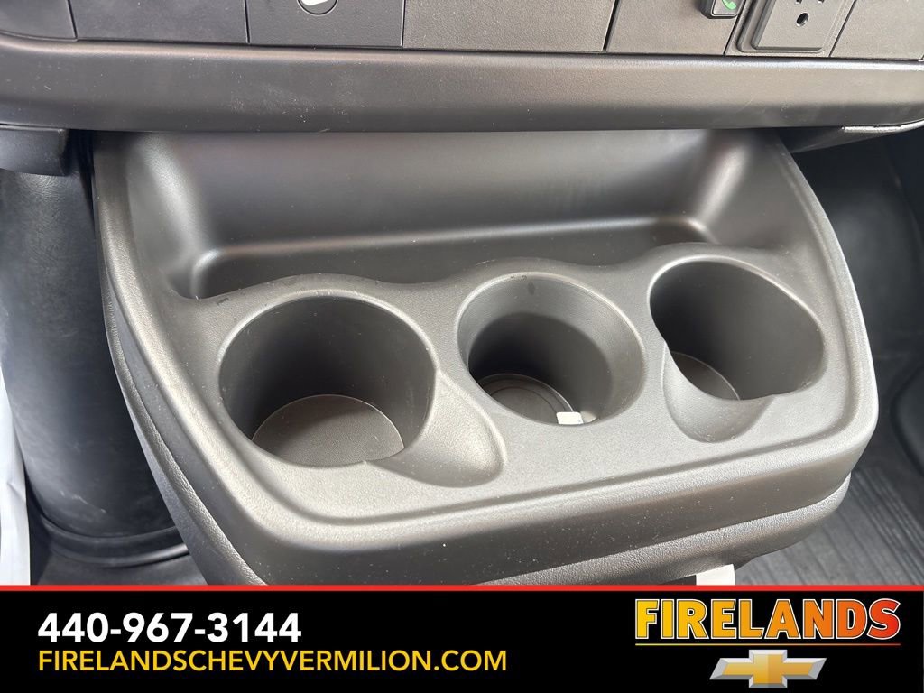 New 2026 Chevrolet Express 3500 RWD image 26