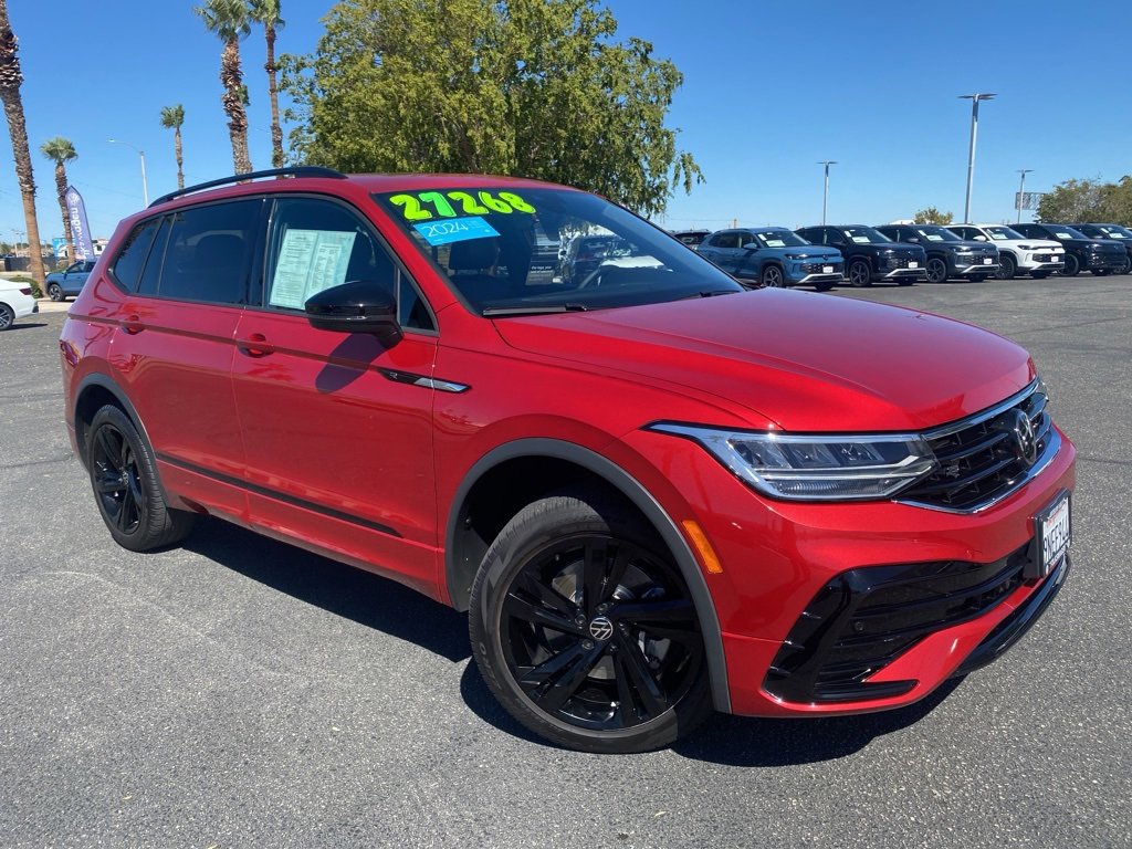 Used 2024 Volkswagen Tiguan SE R-Line