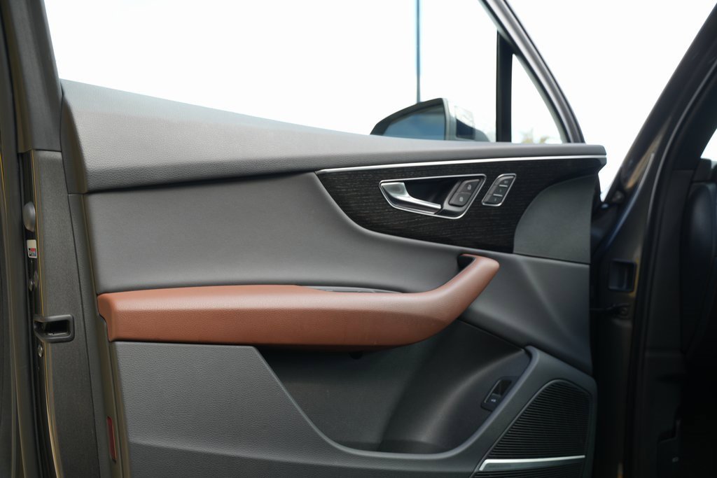 Used 2021 Audi Q7 2.0T Premium Plus image 33