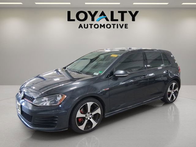 Used 2016 Volkswagen Golf 4-Door image 1