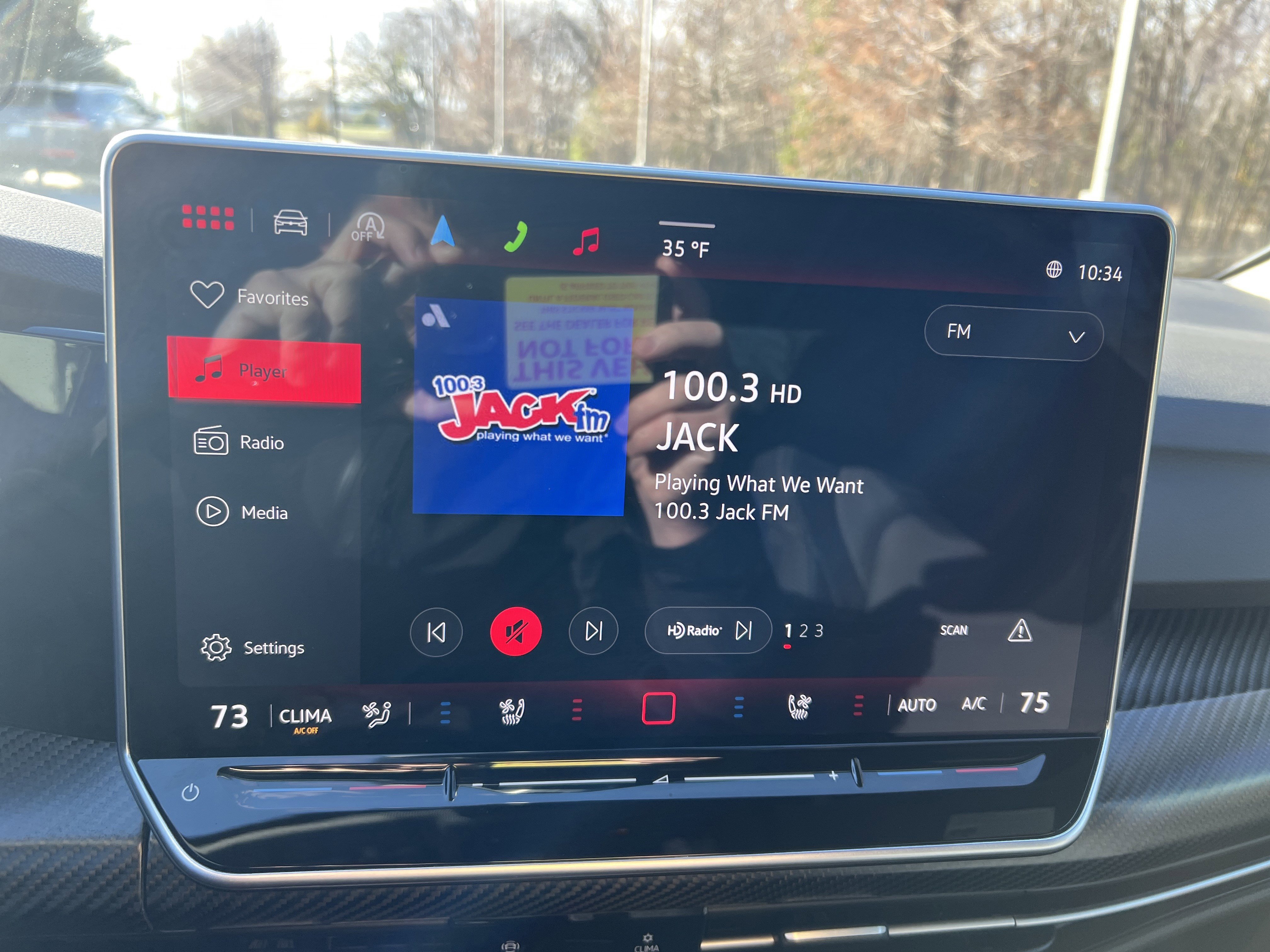 Certified 2025 Volkswagen Golf R Black Edition image 21